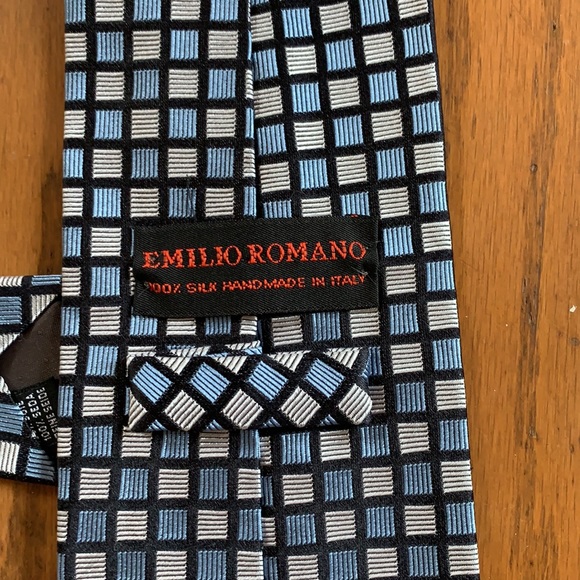 Like New, Men’s Neck Tie, 💯 Silk - Picture 2 of 5